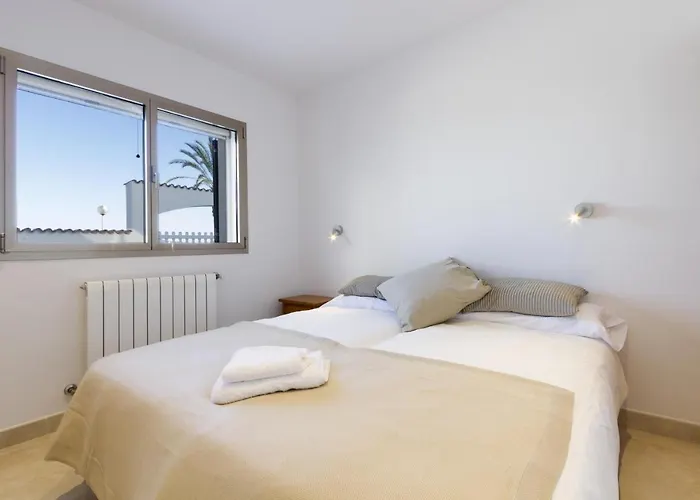 Holland 11 * Port de Pollença